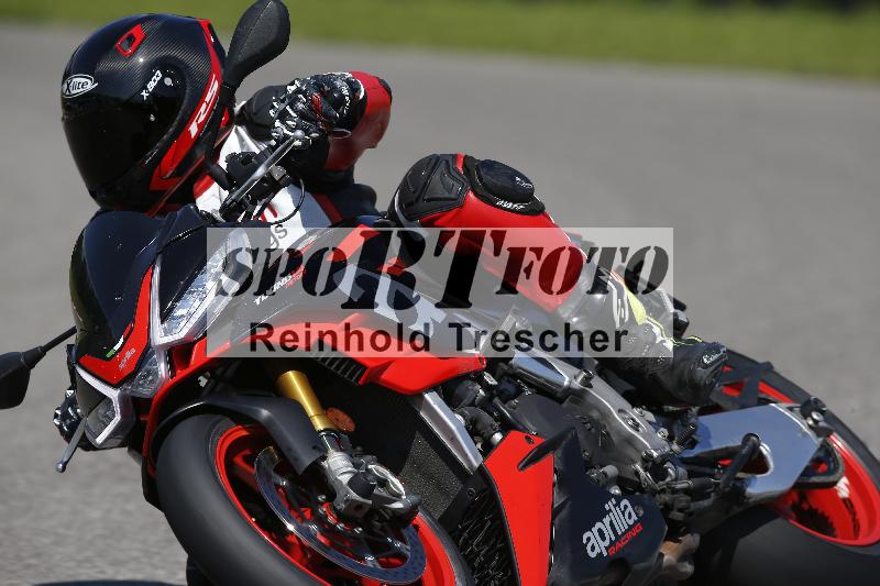 /29 12.06.2024 MOTO.CH Track Day ADR/Gruppe rot/Team